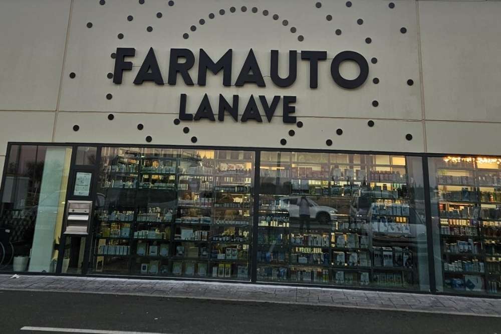 Galería de fotos de farmacias FarmaFlow